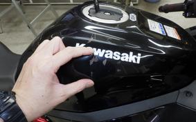 KAWASAKI ZX-25R ZX250E