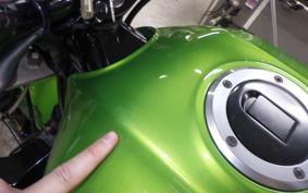 KAWASAKI ZRX1200 R 2004 ZRT20A