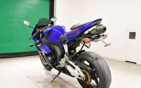 HONDA CBR1000RR 2004 SC57