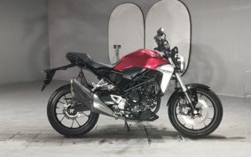 HONDA CB250R MC52