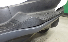 SUZUKI SKYWAVE 200 (Burgman 200)