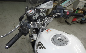 HONDA VTR 250 Gen. 2 2014 MC33