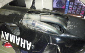 YAMAHA YZF-R1 2001 RN041