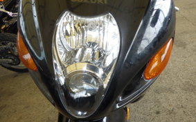 SUZUKI GSX-1300R HAYABUSA 2002