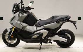 HONDA X-ADV 750 2025