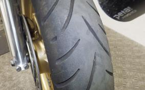 HONDA CB1300SB SUPER BOLDOR A 2010 SC54