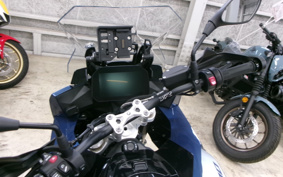 BMW S1000XR 2025 0P11