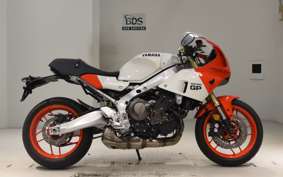 YAMAHA XSR900 GP 2024