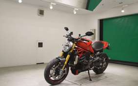 DUCATI M1200 S 2015