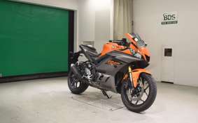 YAMAHA YZF-R25 A 2020 RG74J