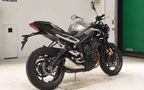 TRIUMPH STREET TRIPLE R 2024