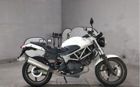 HONDA VTR 250 MC33
