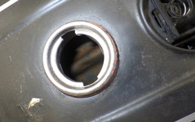 SUZUKI GS750 GS750D