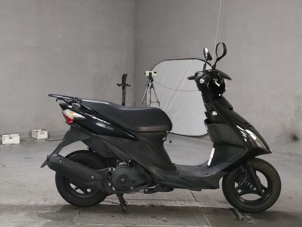 Фото Suzuki ADDRESS V125 с японского аукциона