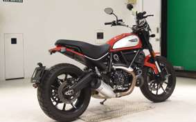 DUCATI SCRAMBLER ICON 2021