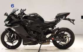 KAWASAKI ZX-25R ZX250E