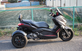 YAMAHA X-MAX 250 Trike SG25