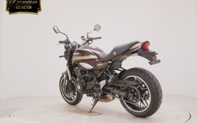 KAWASAKI Z900RS 2025 ZR900K