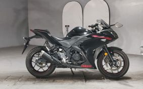 YAMAHA YZF-R25 RG10J