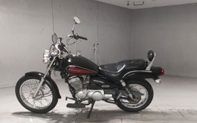 YAMAHA ENSAI MANY -125 ..