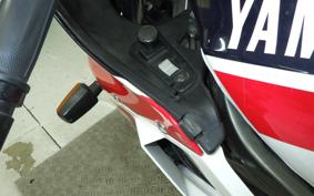 YAMAHA FZ750 1986 1FM