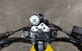 SUZUKI GLASS TRACKER BIG BOY NJ47A