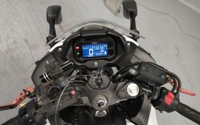 SUZUKI GSX250 R DN11A