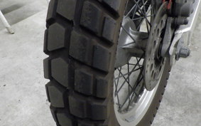 SUZUKI DR650 2012