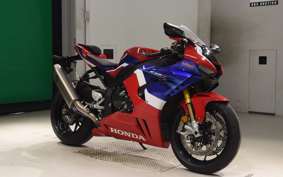 HONDA CBR1000RR RSP 2020 SC82