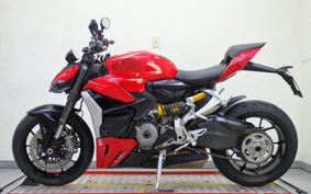 DUCATI STREET FIGHTER V2 2023 3F00