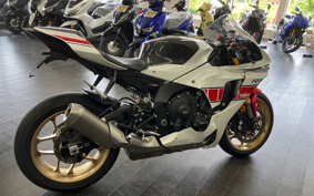 YAMAHA YZF-R1 2022 RN65J