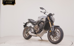 HONDA CB650R E-Clutch 2026 RH17