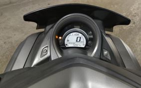 YAMAHA N-MAX 155 SG50J