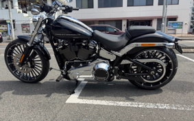 HARLEY FXBR 2026 YE9