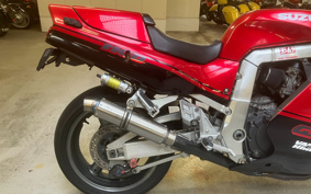 SUZUKI GSX-R1100 1999 GU75A