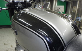 SUZUKI GT380 2021 GT380