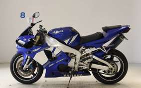YAMAHA YZF-R1