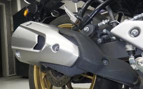 YAMAHA FZS25A