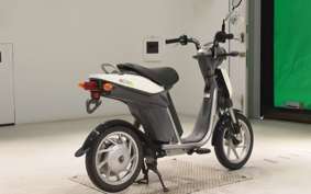 YAMAHA EC-03 2018 SY06J
