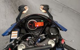 SUZUKI GSX-R750 C4211