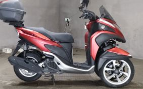 YAMAHA TRICITY 125 SE82J