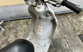 SUZUKI LETS4 CA41A