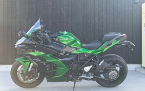 KAWASAKI NINJA H2 2018 ZXT02A