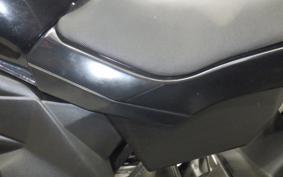 KAWASAKI ER600 N 2012