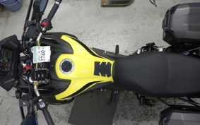 SUZUKI Vｽﾄﾛｰﾑ650XTA 2020 C733A