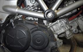 HONDA VTR 250 Gen. 2 MC33