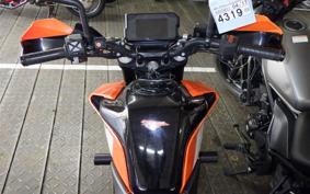KTM 125 DUKE 2005