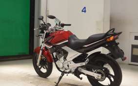YAMAHA YBR250 2004