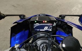 YAMAHA YZF-R7 2023 RM39J