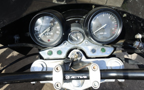 SUZUKI INAZUMA 400 2002 GK7BA